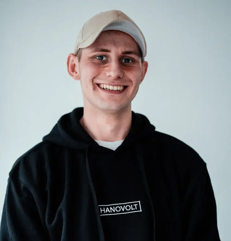 Dominik Ahlborn, Montageleiter